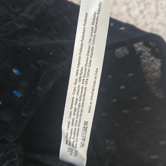 Intimately Free People Madonna Black Velvet And Lace Bralette Size Medium - Picture 8 of 12